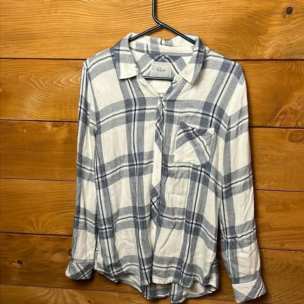 Rails Heritage Women’s Shirt M White/Indigo melange Button Up Plaid Long‎ Sleeve